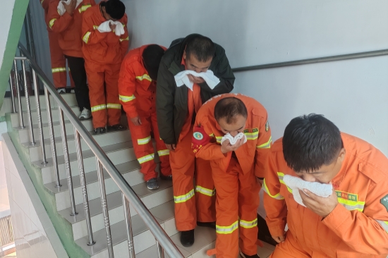 1728525041991961.jpg 撫安林場舉辦在崗職工安全知識(shí)學(xué)習(xí)教育培訓(xùn)班.jpg