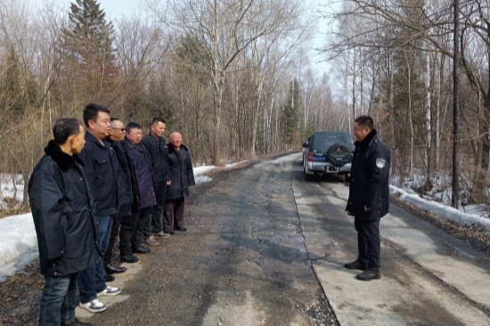 1741827052470402.jpg 明水林場(chǎng)開(kāi)展“清山清套”專(zhuān)項(xiàng)行動(dòng)筑牢野生動(dòng)物保護(hù)屏障(1).jpg